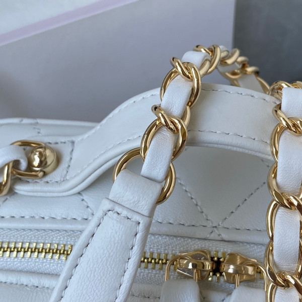 CL VANITY CASE