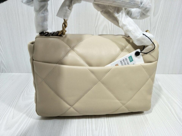 CL 19 FLAP BAG