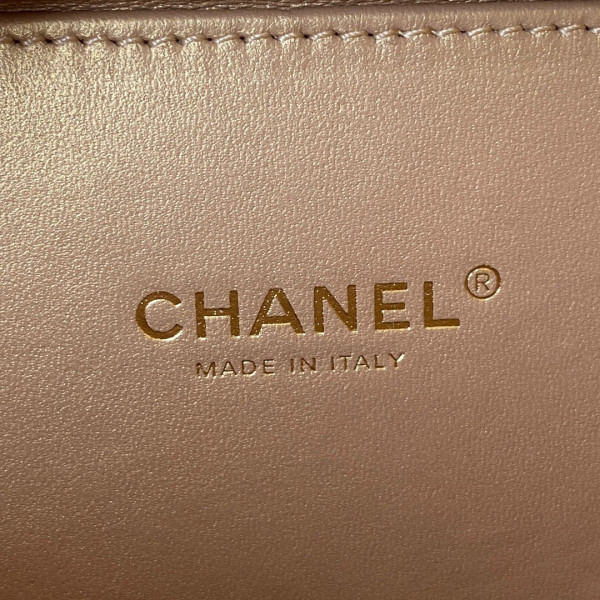 CL VANITY CASE