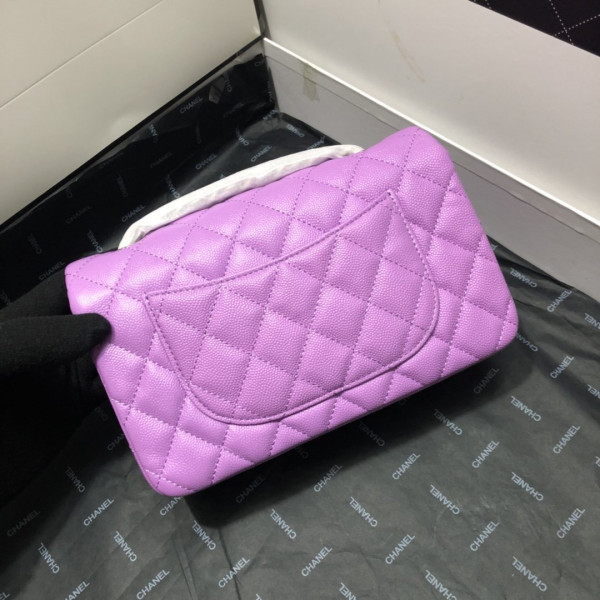 CL FLAP BAG CAVIAR